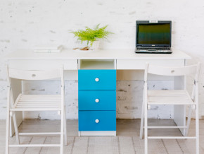 Стол письменный двухместный В 5 голубой в Надыме - nadym.magazinmebel.ru | фото - изображение 1
